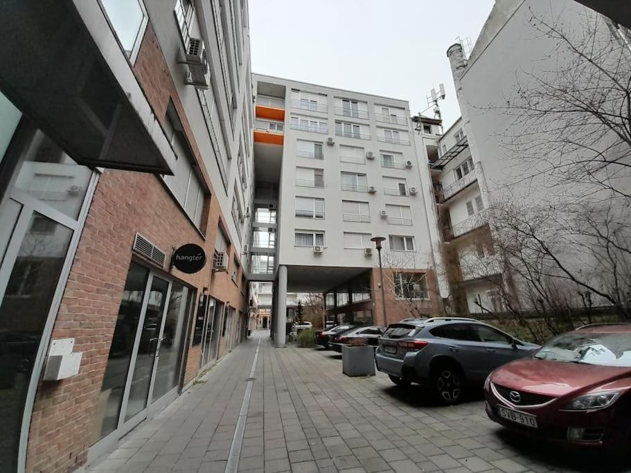 Lovely Apartment In City Centre For 4 Guests Budapest Kültér fotó